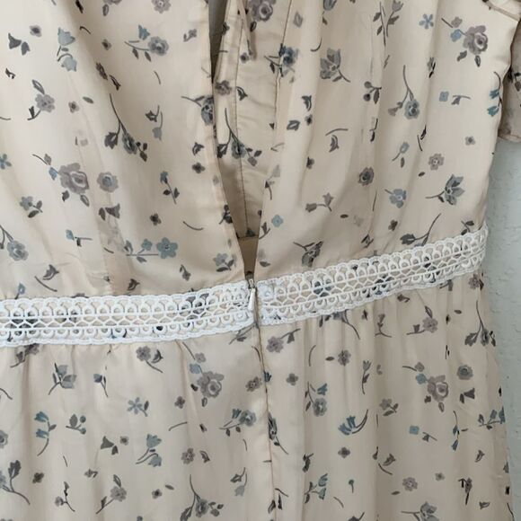 NWT VTG Stevie May Floral Cream Maxi Dress with Lace Details Size L - Picture 13 of 14